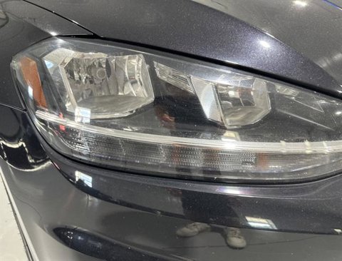 Used 2019 Volkswagen Golf SE image 10