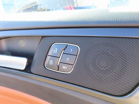 Used 2020 Ford Fusion Energi Titanium image 14