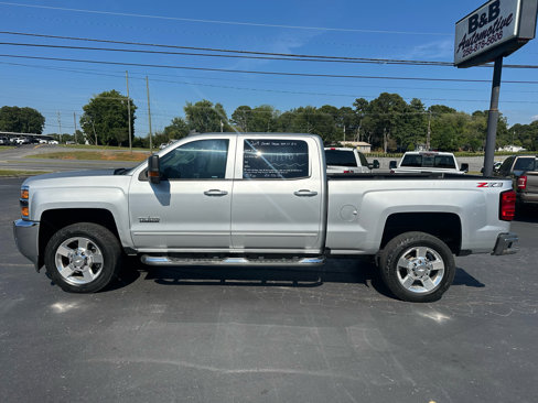 Used 2019 Chevrolet Silverado 2500 LT w/ Texas Edition image 9