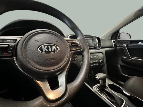 Used 2017 Kia Sportage LX image 19