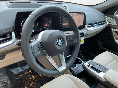 New 2025 BMW X1 xDrive28i w/ Technology Package image 10