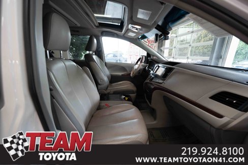 Used 2013 Toyota Sienna Limited image 28