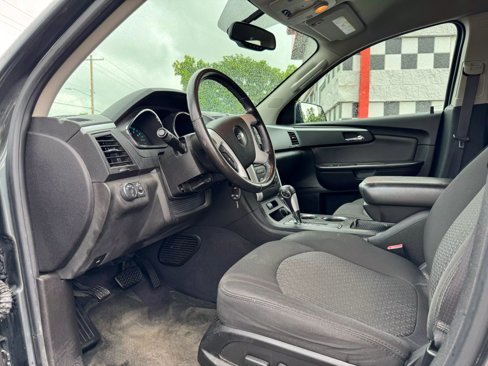 Used 2010 Chevrolet Traverse LT w/ Personal Connectivity Package image 14
