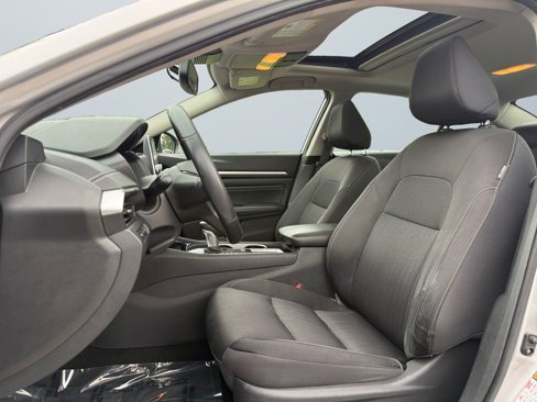 Used 2020 Nissan Altima 2.5 SV image 9