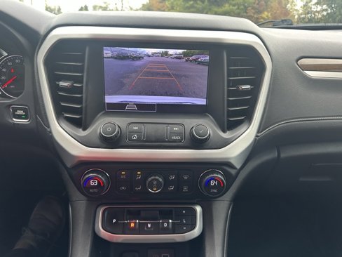 Used 2020 GMC Acadia SLE w/ Driver Convenience Package image 15