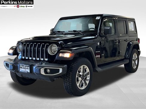 Used 2023 Jeep Wrangler Sahara image 3