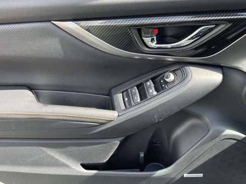 Used 2018 Subaru Crosstrek 2.0i Limited image 15