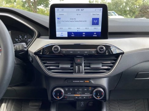 Used 2022 Ford Escape SEL image 16