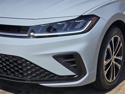 New 2025 Volkswagen Jetta Sport image 6