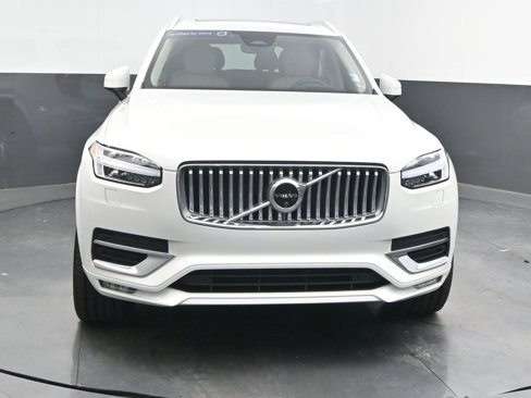 Certified 2024 Volvo XC90 B6 Ultimate w/ Protection Package Premier image 2