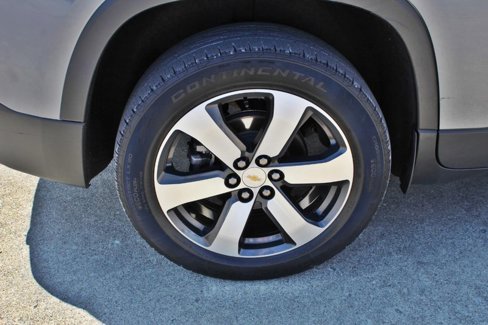 Used 2020 Chevrolet Traverse LT w/ LT Premium Package image 10