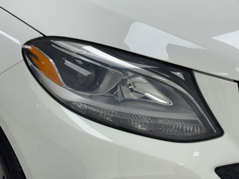 Used 2018 Mercedes-Benz GLE 350 4MATIC image 41