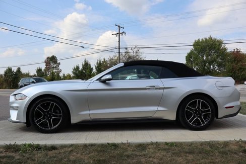 Used 2019 Ford Mustang Premium image 25