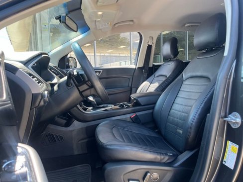 Used 2018 Ford Edge SEL w/ Equipment Group 201A image 5
