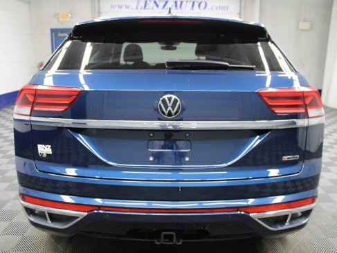 Used 2021 Volkswagen Atlas Cross Sport SEL Premium image 39