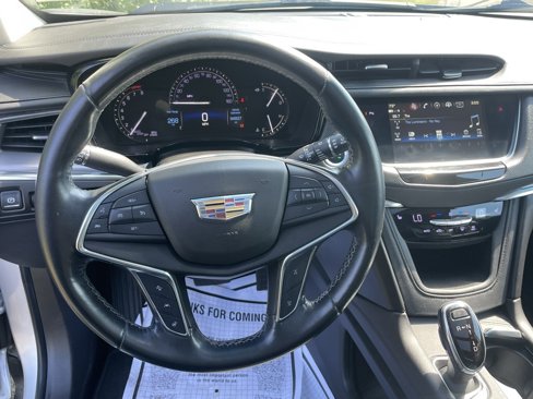 Used 2019 Cadillac XT5 Luxury image 30