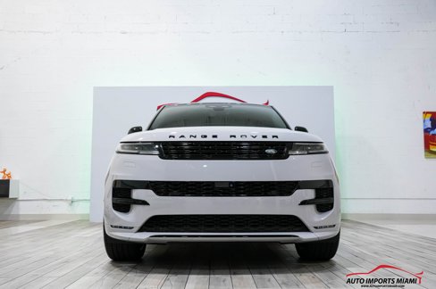 Used 2024 Land Rover Range Rover Sport Dynamic SE image 31