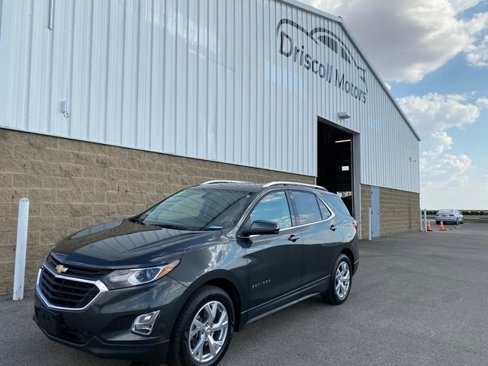 Used 2018 Chevrolet Equinox LT image 2
