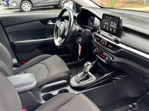 Used 2019 Kia Forte S image 10