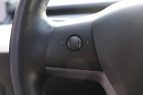 Used 2018 Tesla Model 3 Performance image 18