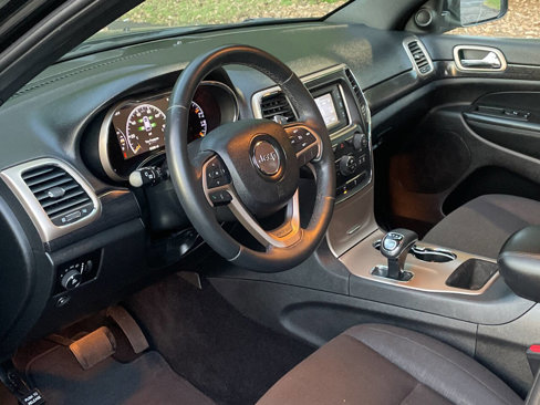 Used 2014 Jeep Grand Cherokee Laredo w/ Quick Order Package 23E image 6