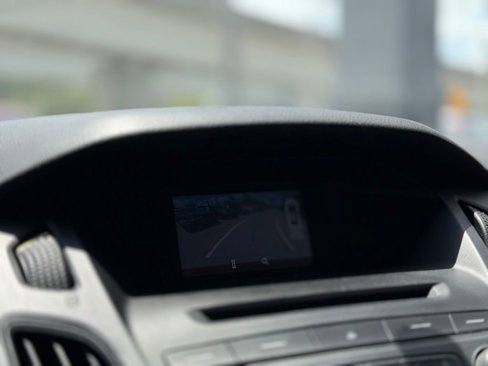 Used 2016 Ford Focus SE image 4