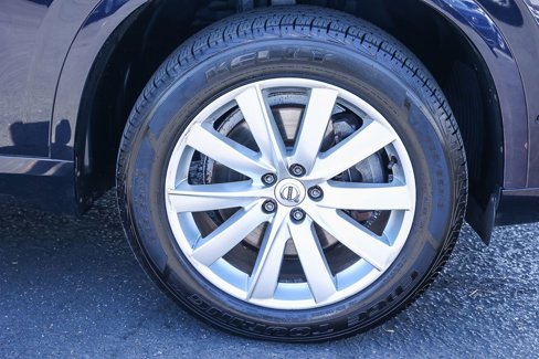 Used 2017 Volvo XC90 T6 Momentum w/ Vision Package image 19