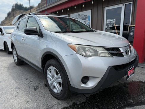 Used 2014 Toyota RAV4 LE image 11