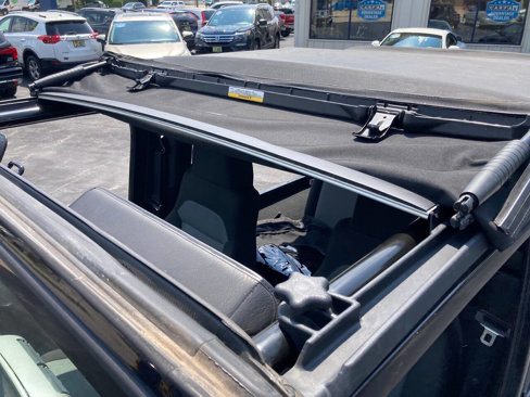 Used 2005 Jeep Wrangler Unlimited image 72