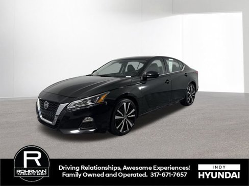 Used 2021 Nissan Altima 2.5 SR image 1