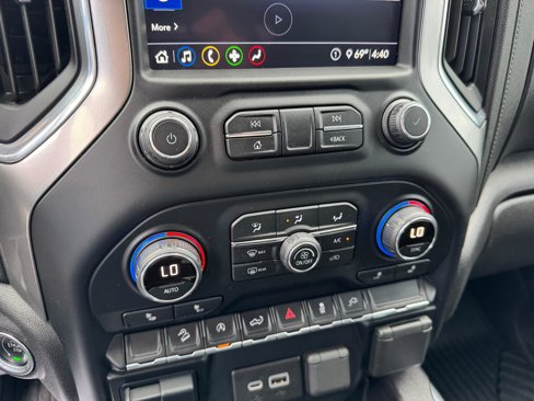 Used 2020 Chevrolet Silverado 1500 LT Trail Boss image 31