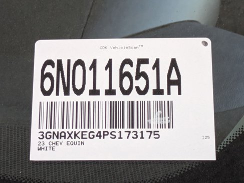Used 2023 Chevrolet Equinox LT image 33