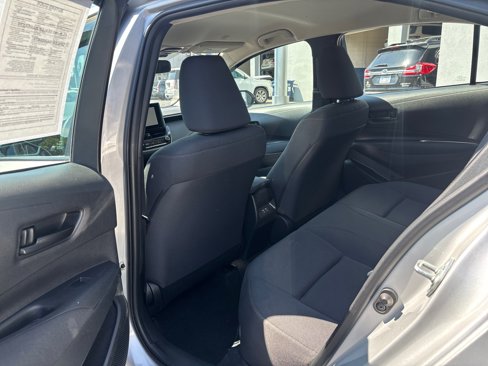 Used 2023 Toyota Corolla LE image 34
