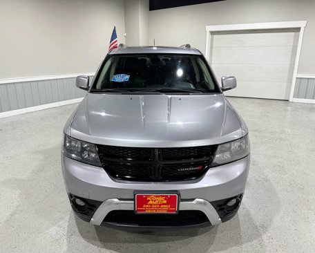 Used 2020 Dodge Journey Crossroad image 3