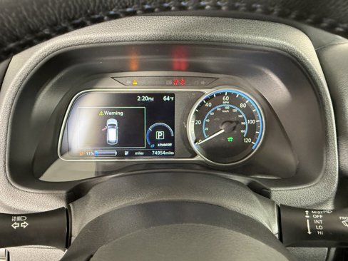 Used 2018 Nissan Leaf SV w/ SV Technology Package image 18