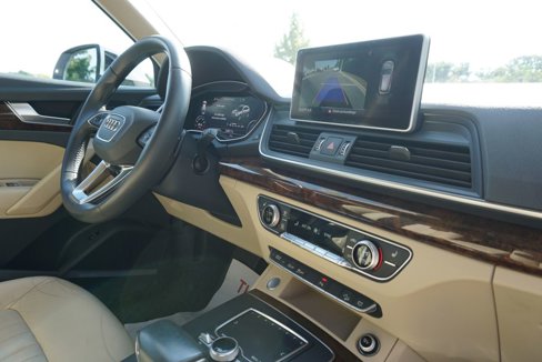 Used 2018 Audi Q5 2.0T Premium Plus w/ Premium Plus Package image 67