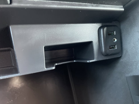 Used 2016 Chevrolet Suburban LT image 56