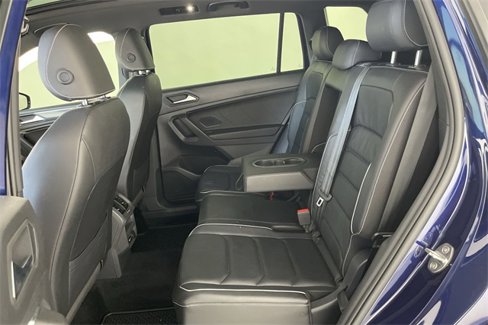 Used 2021 Volkswagen Tiguan SEL Premium R-Line image 43
