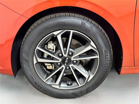 Used 2022 Kia Forte LXS w/ LXS Technology Package image 26