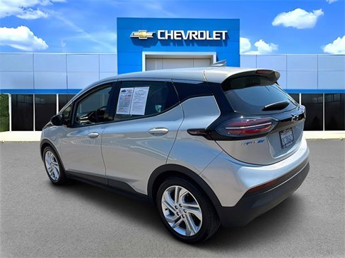 Used 2022 Chevrolet Bolt LT image 5