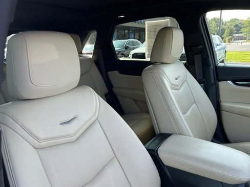 Used 2019 Cadillac XT5 Luxury image 26