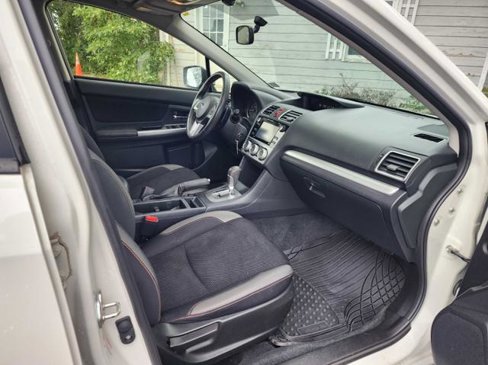 Used 2016 Subaru Crosstrek 2.0i Premium w/ Moonroof Package image 17