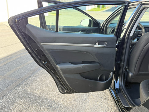 Used 2019 Hyundai Elantra SEL w/ Cargo Package image 17