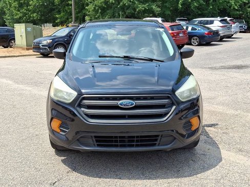 Used 2017 Ford Escape S image 2