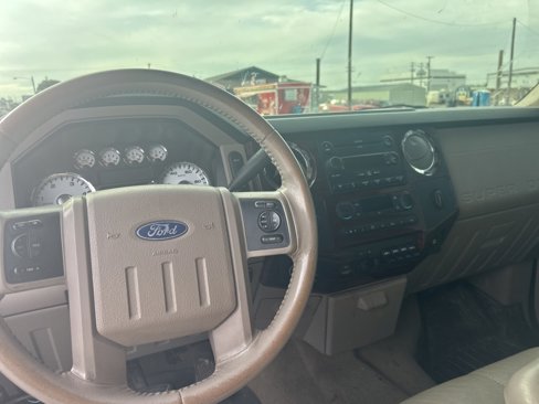 Used 2008 Ford F250 Lariat image 9