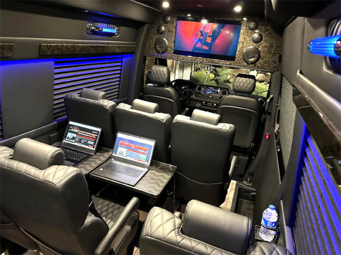 Used 2024 Mercedes-Benz Sprinter 3500 image 26