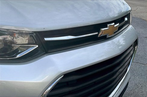 Used 2018 Chevrolet Trax LS image 26