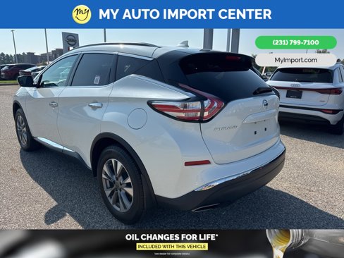 Used 2017 Nissan Murano S image 5