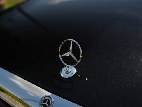 Certified 2019 Mercedes-Benz E 300 4MATIC image 14