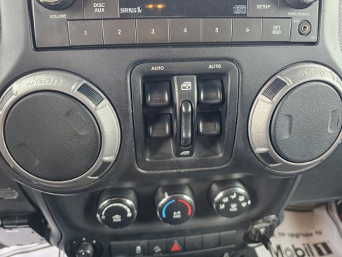 Used 2013 Jeep Wrangler Unlimited Sport image 30